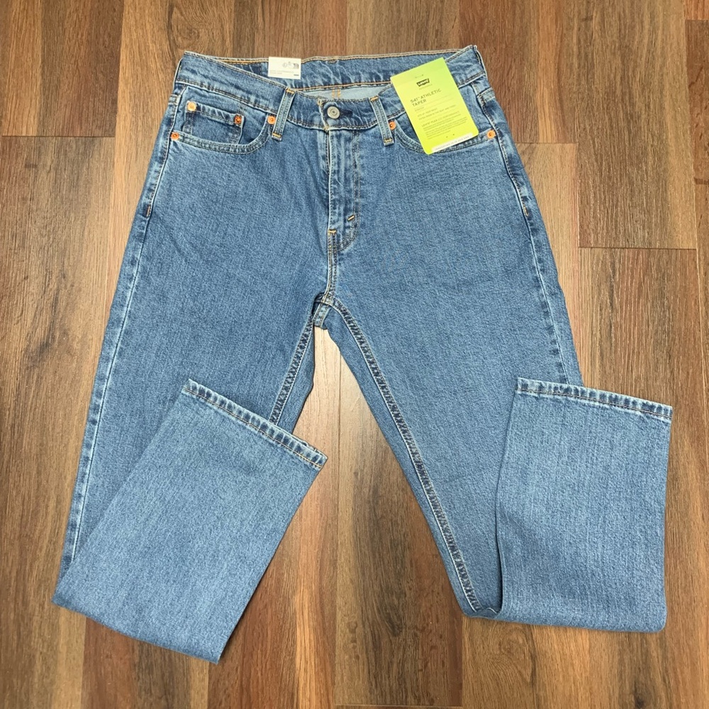 NWT Levi’s 541 Athletic Taper Denim Jeans 30x30 Flex Stretch Light Medium Wash